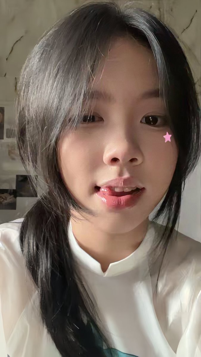 tnra_blt's tweet photo. Pỏn  Cutie https://t.co/xNGPu6dO72