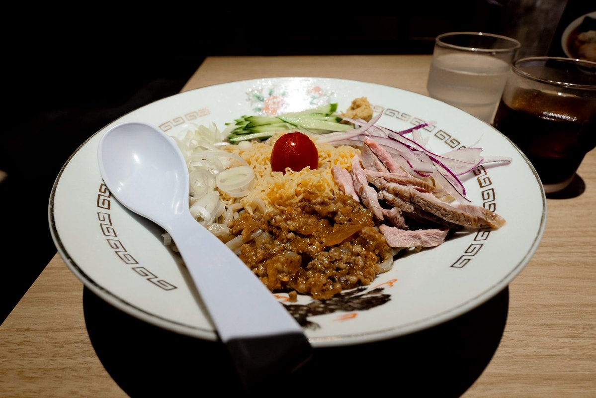itaita555's tweet photo. 帰省前に東京駅近くの 荻窪中華そば 春木屋 八重洲店 初訪問🍜
冷やし中華そばを美味しく頂きました https://t.co/WfB1OSpzW7