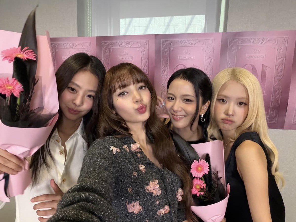 BPxSpotify's tweet photo. .@BLACKPINK recorded their best streaming day on Spotify in over two months yesterday, August 8, with 5 million streams. https://t.co/klw8seXNgr