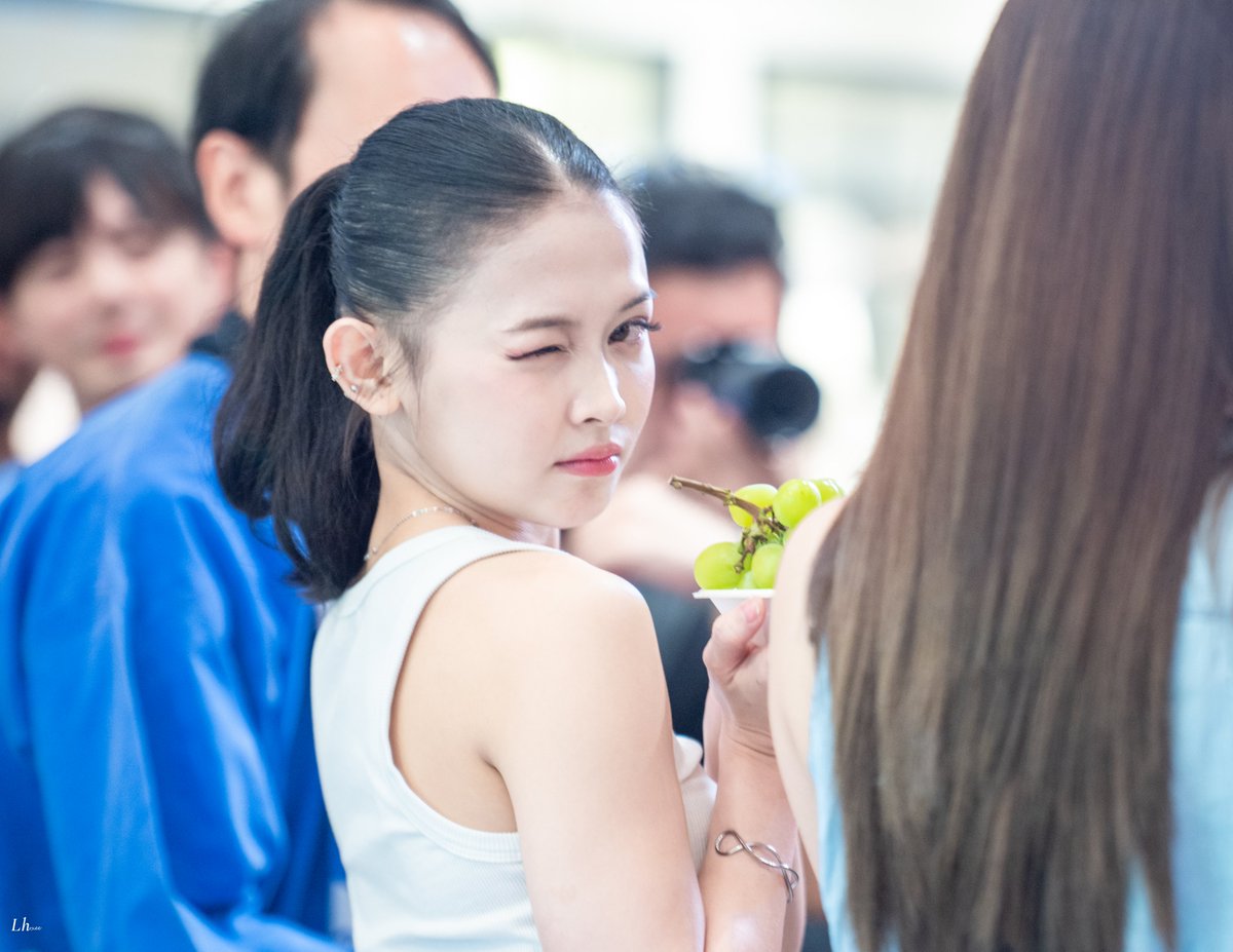 LHoxee's tweet photo. Indahnya Senyum manismu 🫶
Kak @F_FeniJKT48 

At Lalaport BBCC | 9/8/26 https://t.co/GeSZIRPGHo