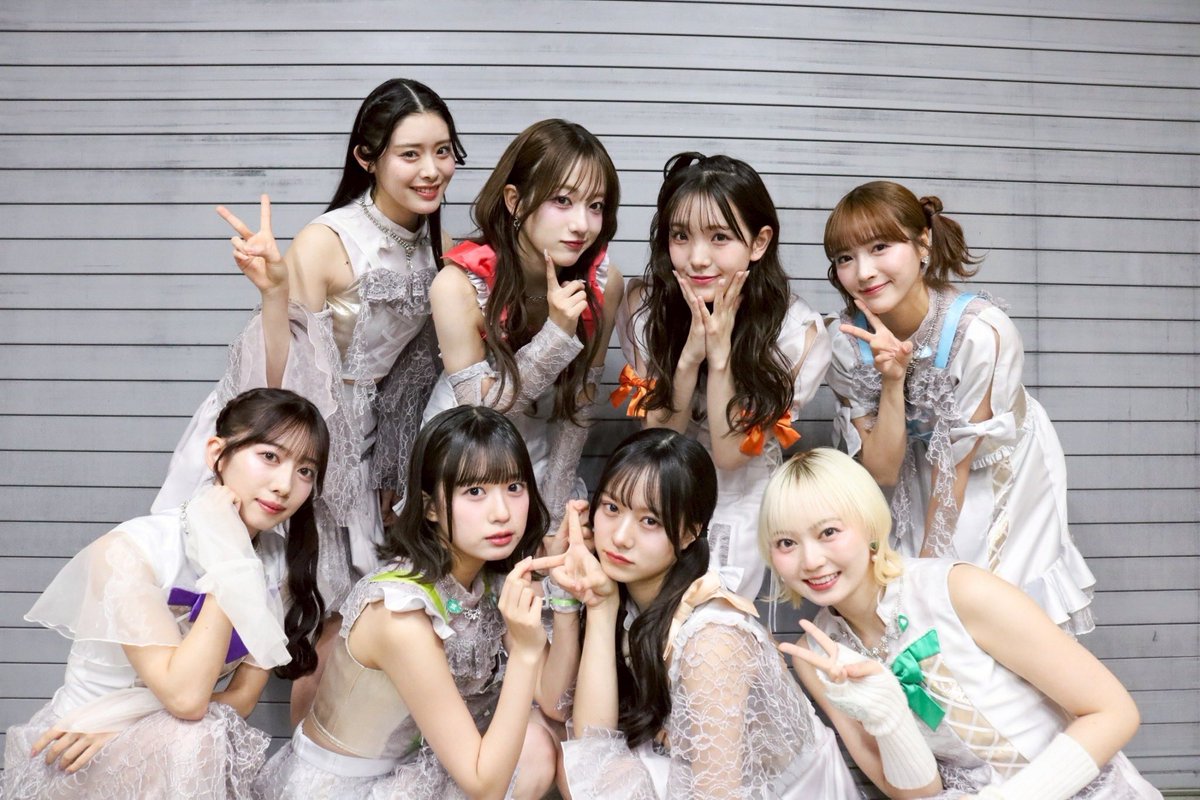 ebichu_staff's tweet photo. - ̗̀📢 #ふぁみえん2026 お知らせ

／
🎅クリスマスイベント開催決定🌲
＼

📅2026年12月26日(土) 
📍東京・EX THEATER ROPPONGI

詳細は後日発表いたします！
https://t.co/bbVE9WhIBu
#えびちゅう #私立恵比寿中学 https://t.co/LuUod0xWgi