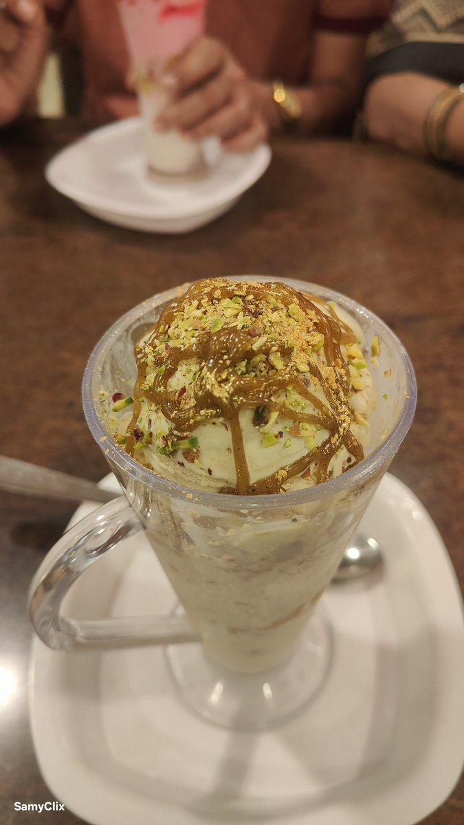WellSaidGuru's tweet photo. A trip to Mangalore is incomplete without a visit to Ideal icecream parlour 

They have now introduced a premium range "Gold Series"

I had the Golden Gadbad 

One scoop each of California Almonds, Iranian Pistachios and Turkish Hazelnut flavours 

The flavours are rich and not overly sweet. The taste of the real dry fruit rules the flavours 

The icecream itself is much thicker than the normal range

Quite an exquisite experience 

Must try!