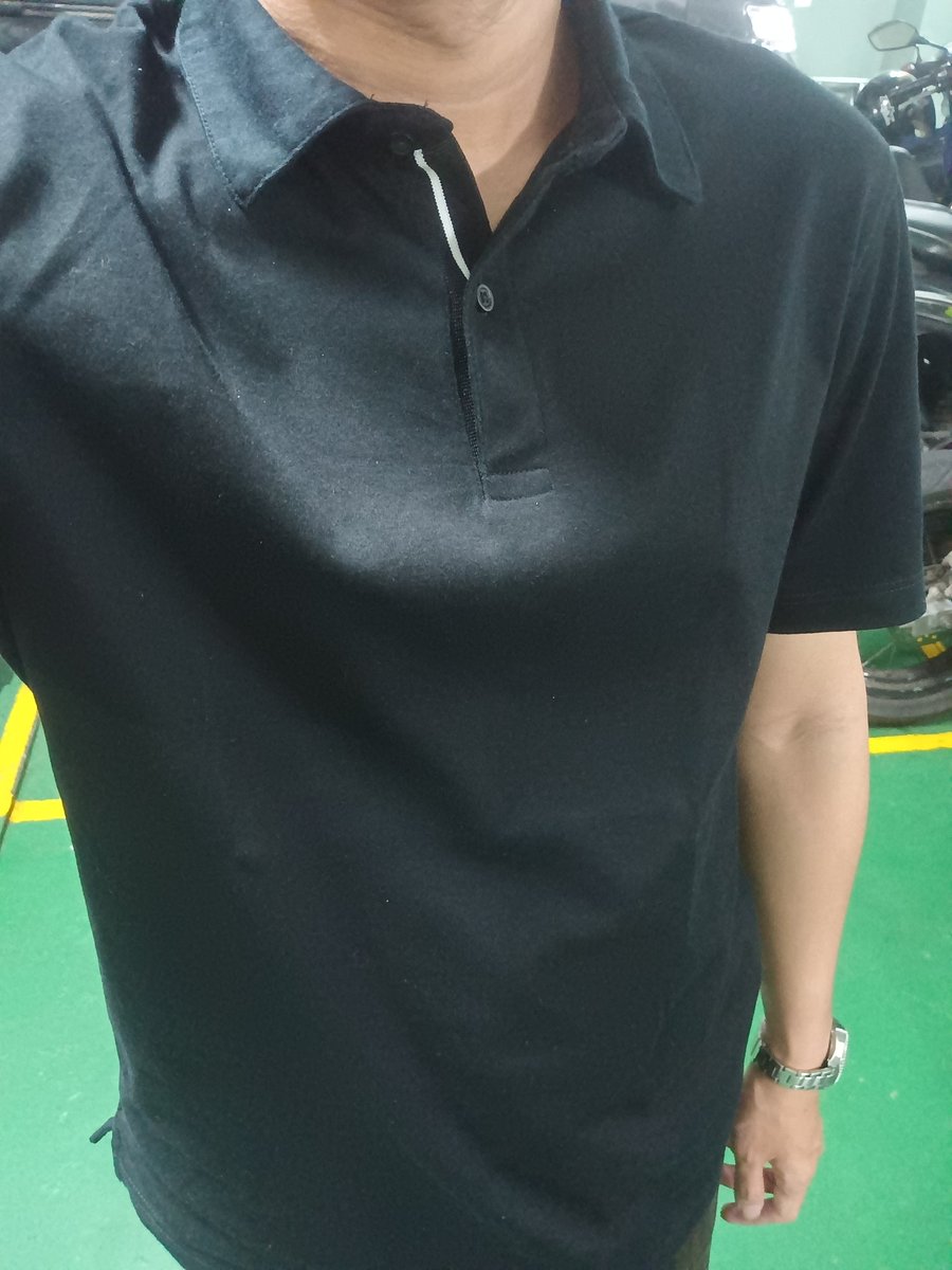bvrrabeer's tweet photo. Kalo liat cwk tb 173 pake kaos polo item polos langsung peluk aja dari belakang https://t.co/WQtS7VOO5Y