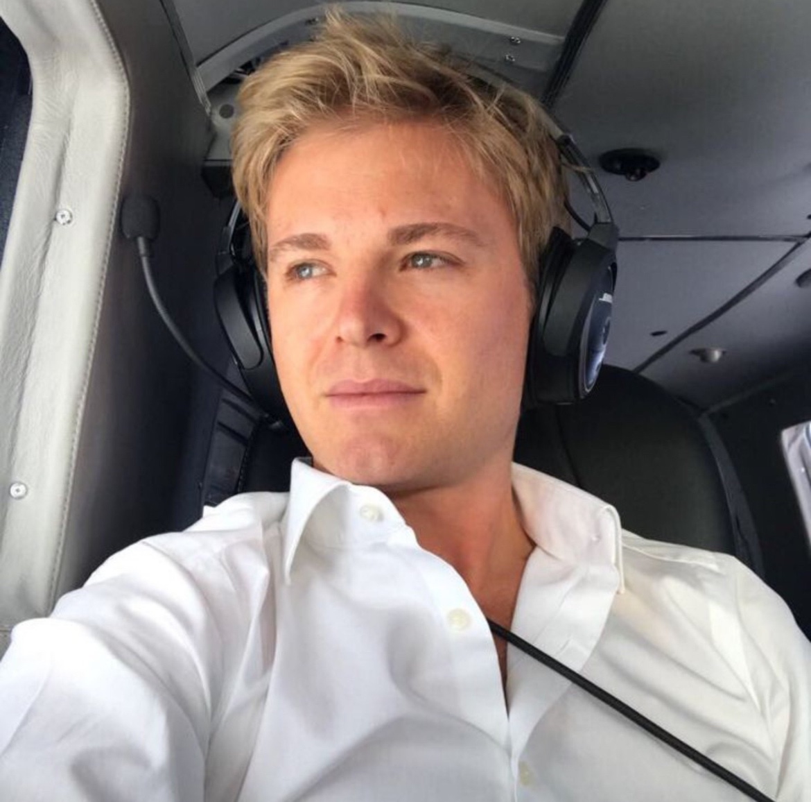 nico_catberg's tweet photo. sorry if it seems like this account is abandoned 💫 https://t.co/OL5tN0Wmlw