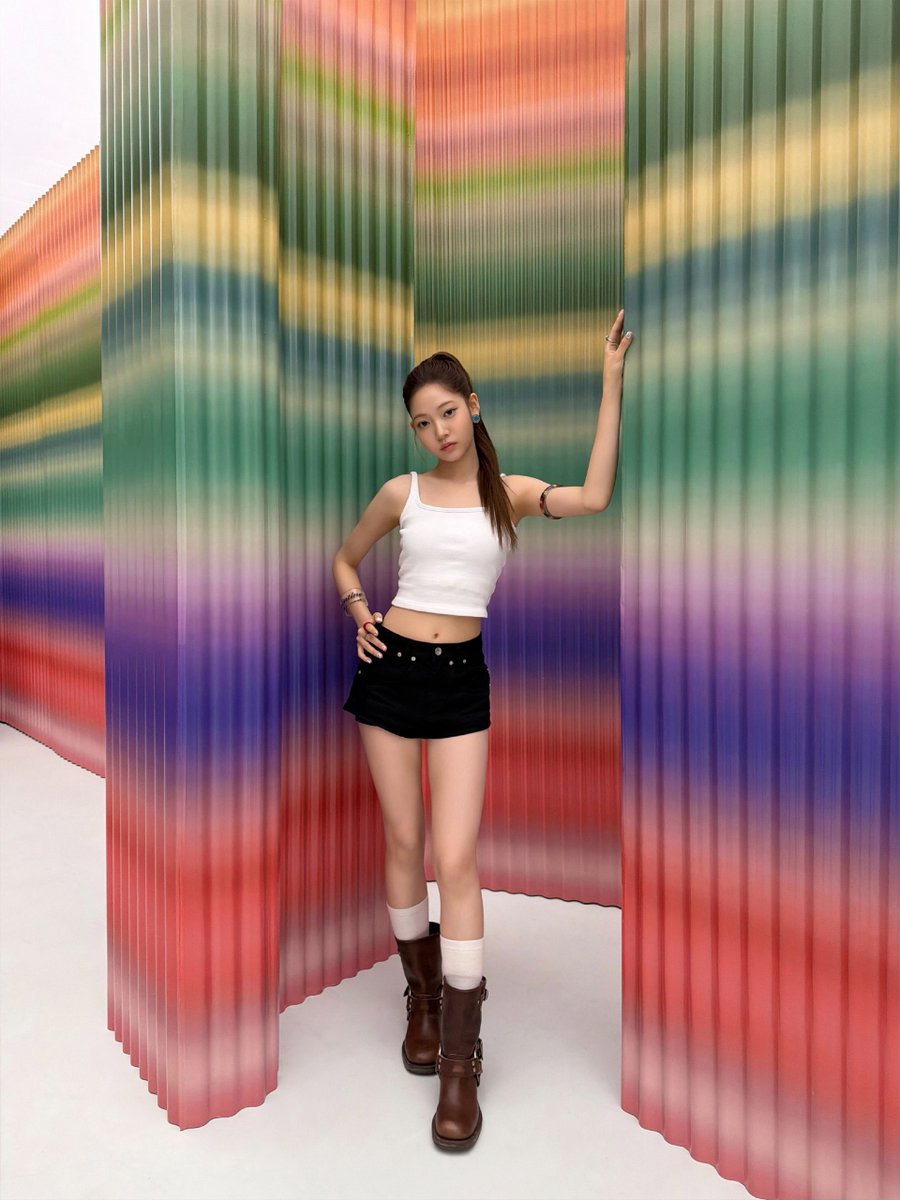 tuidenews's tweet photo. 📸 260809 #JIA instagram update 

“GRLS” behind the scenes. 

#TUIDE #튜이드 @TUIDE_official https://t.co/Kivo6AUhIn