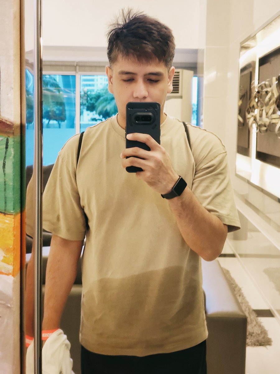 sencen's tweet photo. Basang basa 🌊💦 https://t.co/Skhv4E4R26