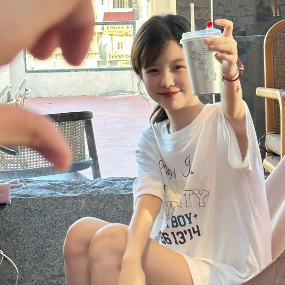 phusit007's tweet photo. 徐汇 / 情绪稳定的搭子 / 一个月两三次 / 别玩套路 #上海 #萝莉 https://t.co/Y5kOUPBwxH