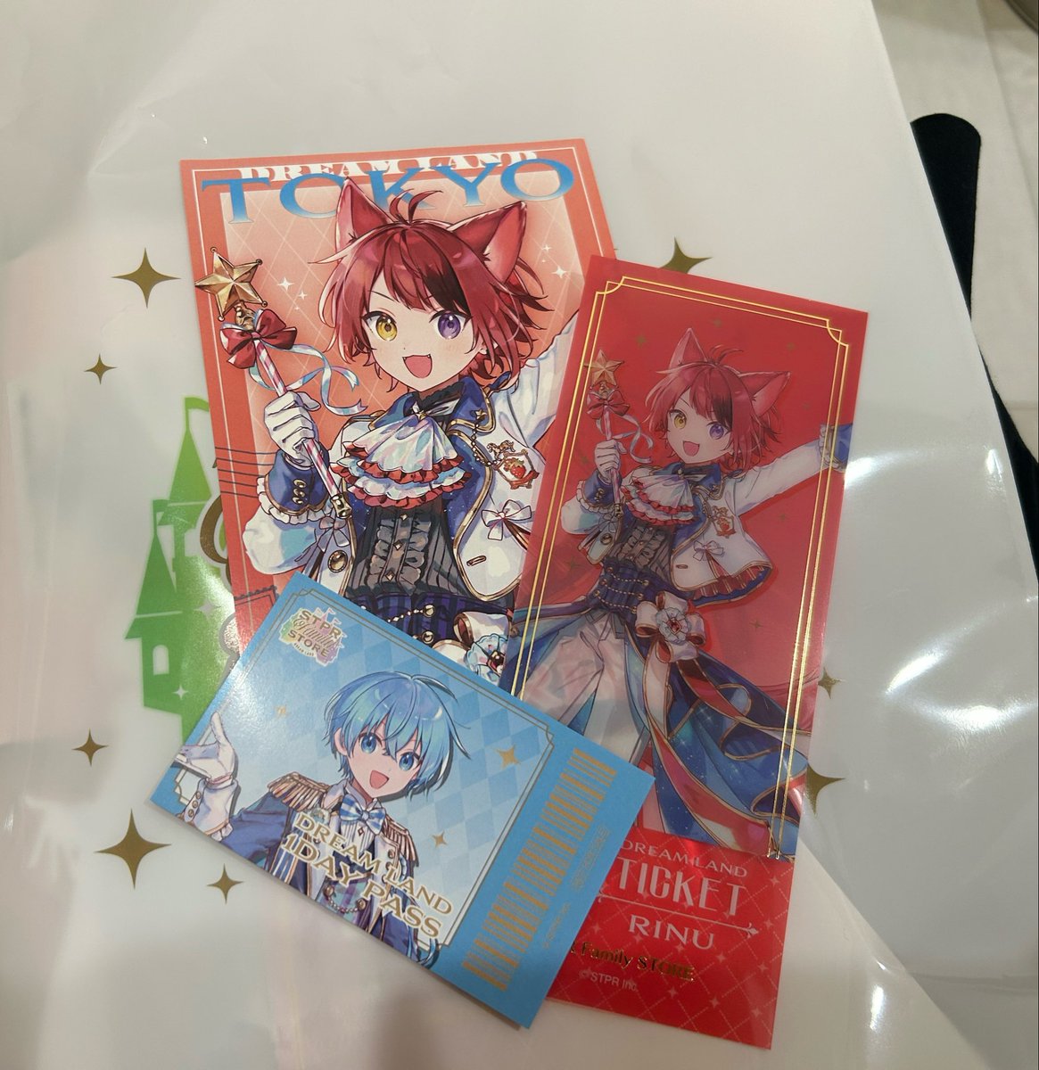 Winter_pyon's tweet photo. STPR Family STORE『DREAM LAND』 すとぷり チケット風クリアカード ポストカード 特典

譲)画像 ❤️🩵

求)🧡 特典のみ❤️

渋谷ポップアップ付近におります。
お気軽にお声掛けください🙇🏻‍♀️"

 #すとぷりグッズ交換 https://t.co/iNlv1Zocre