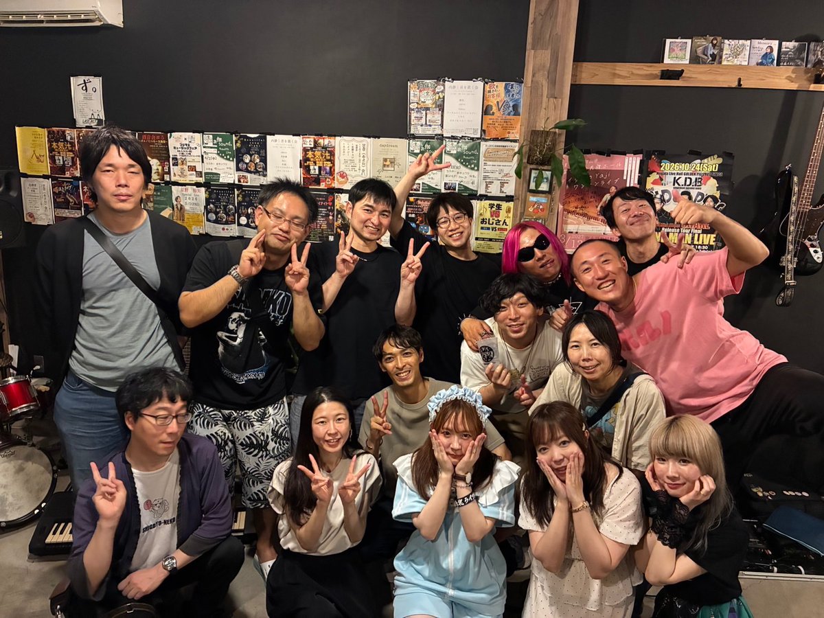 hiyocona's tweet photo. 昨日はシェアスペースメリッサstarlit petals vol.1！
良い日だった〜って声をたくさん聞けて嬉しかったです
企画任せてくれたたつろーさん、共催のゆきさん、演者の皆さん、ご来場の皆さんありがとうございました！

初メリッサの方ばかりで機会を作れて良かった 今後もご縁が繋がってくといいなー！ https://t.co/eHBqiSFFJj