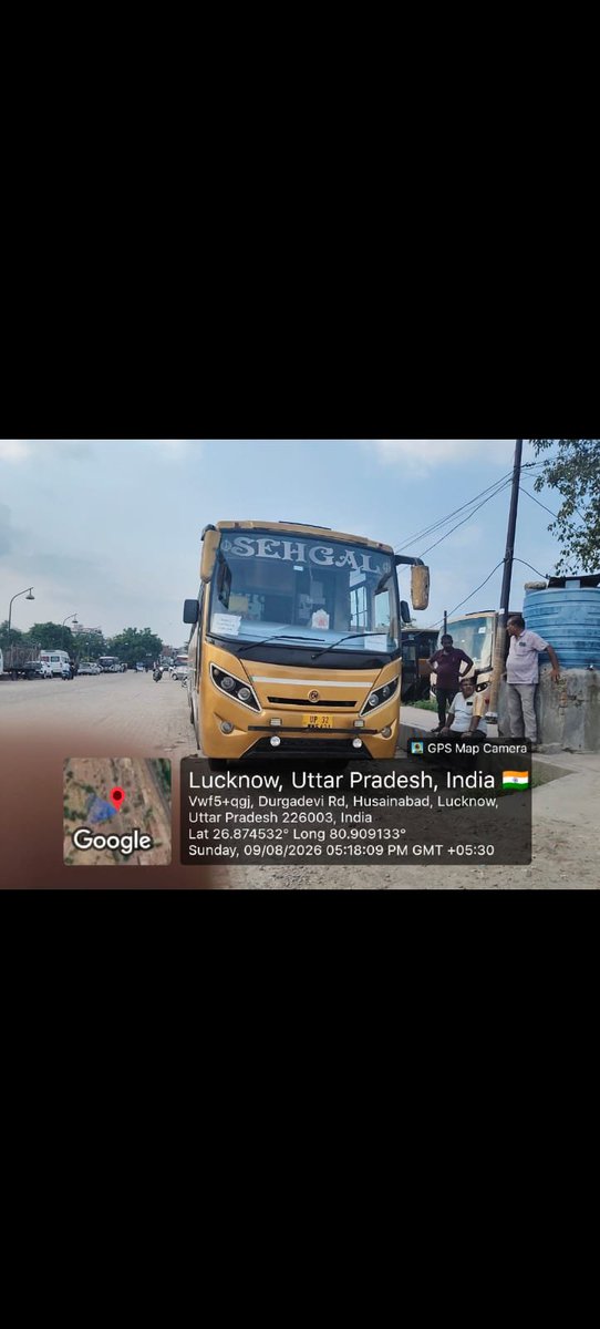 LucknowTak1's tweet photo. बिग ब्रेकिंग
लखनऊ बस चालक पर अचानक लॉगेज गेट खोलने का आरोप, दोपहिया सवार दंपति घायल; बस मालिक पर धमकी देने का आरोप
ठाकुरगंज थाना क्षेत्र में हादसे के बाद पीड़ित ने पुलिस से की कार्रवाई की मांग। @Uppolice @lkopolice @wpl1090 @LkoCp @dgpup https://t.co/adXS0Bg6h9