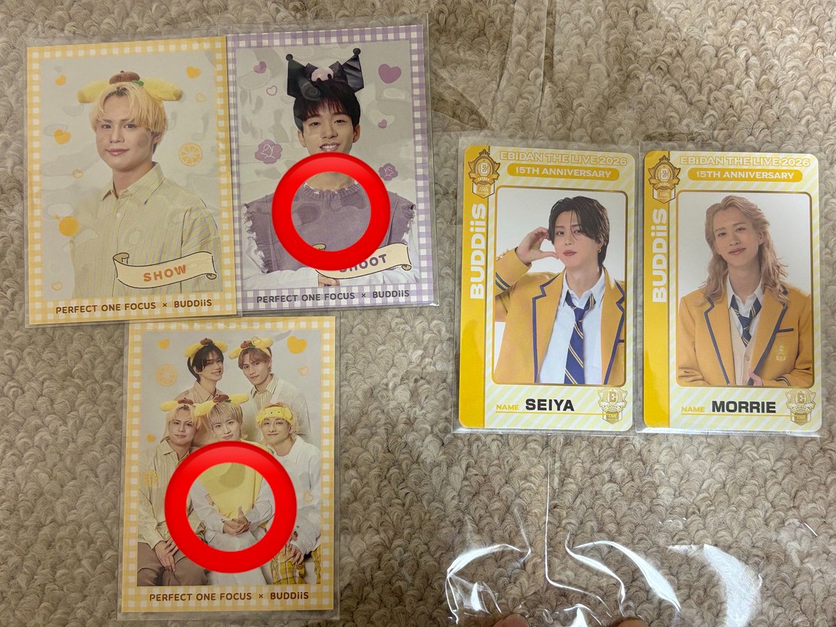 akanico_04's tweet photo. @osenbeitabet お声掛けいただきありがとうございます。ではお言葉に甘えまして…画像に印をつけたトレカも併せて交換でもよろしいでしょうか？ https://t.co/0QUywfcDxm