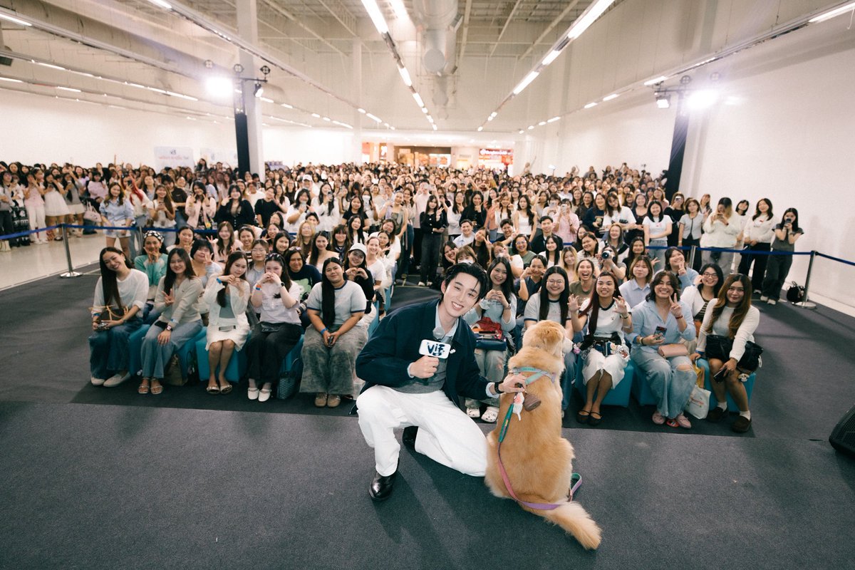 VIF_FC's tweet photo. ขอบคุณ @EstRvp ที่พา PB มาแจกความน่ารักและมอบความสุขให้ทุกคนในวันนี้มากๆนะคะ และ #โตมากับวิฟxEst จะไม่แฮปปี้ถ้าขาดเวสตี้ทุกคนค่ะ ขอบคุณที่มาให้กำลังใจทั้งคู่ รวมถึง support วิฟกันอย่างล้นหลาม หากมีตรงไหนผิดพลาดไปต้องขออภัยด้วยนะคะ ไว้มีโอกาสมาเล่นสนุกกันใหม่น้า

ปล. เวสตี้น่ารักมากๆช่วยพี่วิฟแกะป้ายสติ๊กเกอร์ที่พื้นด้วย ปทจ💙 เลิฟฟฟ