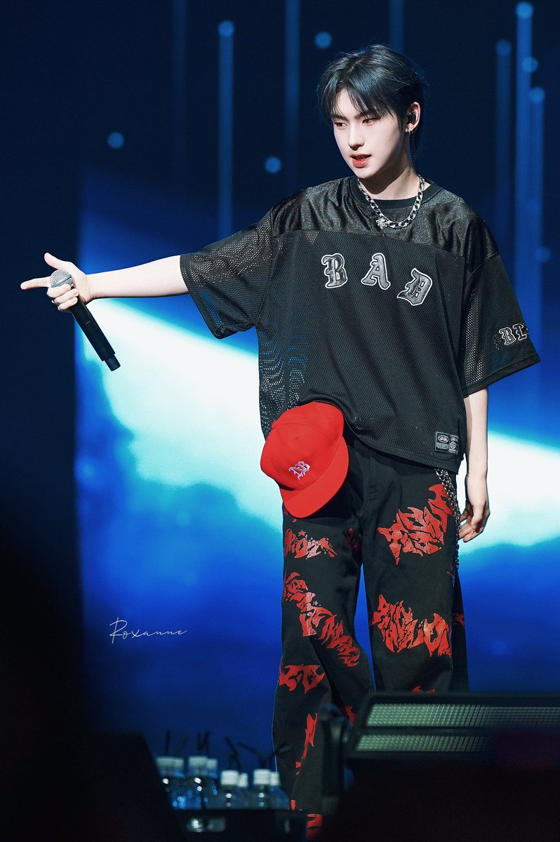 starlog_js's tweet photo. 260808 K WAVE INFINITY

#뉴비트 #NEWBEAT #NBT
#TAEYANG #태양 #김태양 https://t.co/qCVKmvT2D9