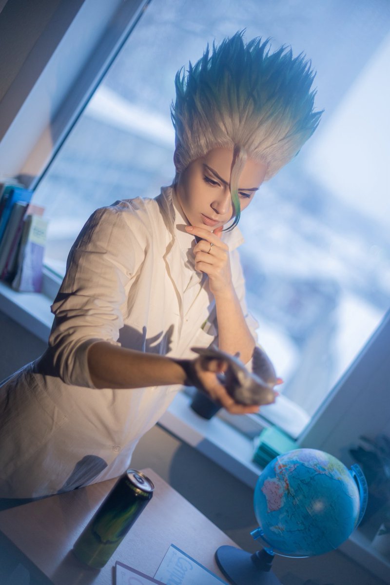 DarcissLisi's tweet photo. Time spent solving puzzles flies by unnoticed 
#drstone #dcst #senkuishigami https://t.co/0bCDiykKnA