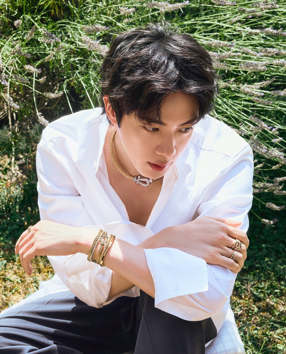 jjjin__1204's tweet photo. 260807 장정우 포토그래퍼 인스타 #석진 
https://t.co/ITKiaYQY8X

엘르 로고X 버전 고화질🫶
#JinxFredJewelry #방탄소년단진 #Jin https://t.co/5PxuGSKjQz