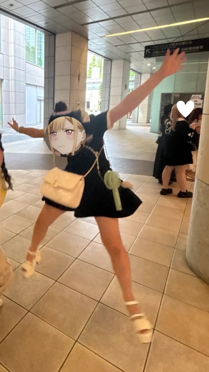 ossuoranene's tweet photo. 虹コンジャンプ部 
~まいまいより脚が長いのは私！~
優勝:だわちゃん https://t.co/G6Bkc62G2s
