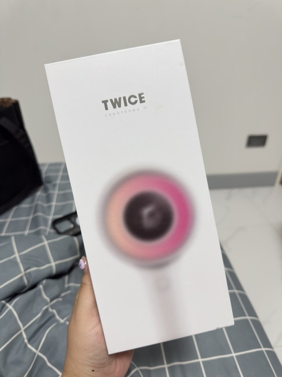 mark_n93's tweet photo. ✨ปล่อยแท่งไฟทไวซ์  TWICE LIGHT STICK VER 3 Candybong แคนดี้บง

💸 1,590 
📮 ส่ง EMS 60

ซื้อหน้าคอนที่โคโลญ เยอรมนี ใช้แค่ 1 ครั้ง 
❌ไม่มีการ์ด❌

#วันซ์สายเปย์ #ตลาดนัดTWICE #ตลาดนัดทไวซ์ #แท่งไฟทไวซ์ #แท่งไฟtwice https://t.co/8KMhzos8id