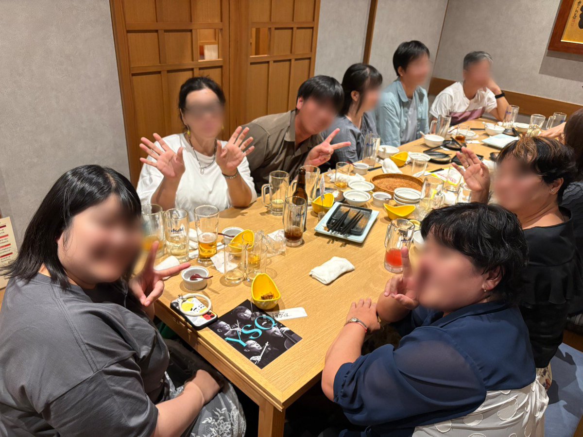 poco_mandolin's tweet photo. 暑い日が続きますね☀ 
POCO2026が終わりオフ期間中のPOCOですが、昨日は一部メンバーで暑気払いが行われました🍻 
POCO2027の練習は来月から始める予定です。

#POCO2027 https://t.co/I96VEKnWTH