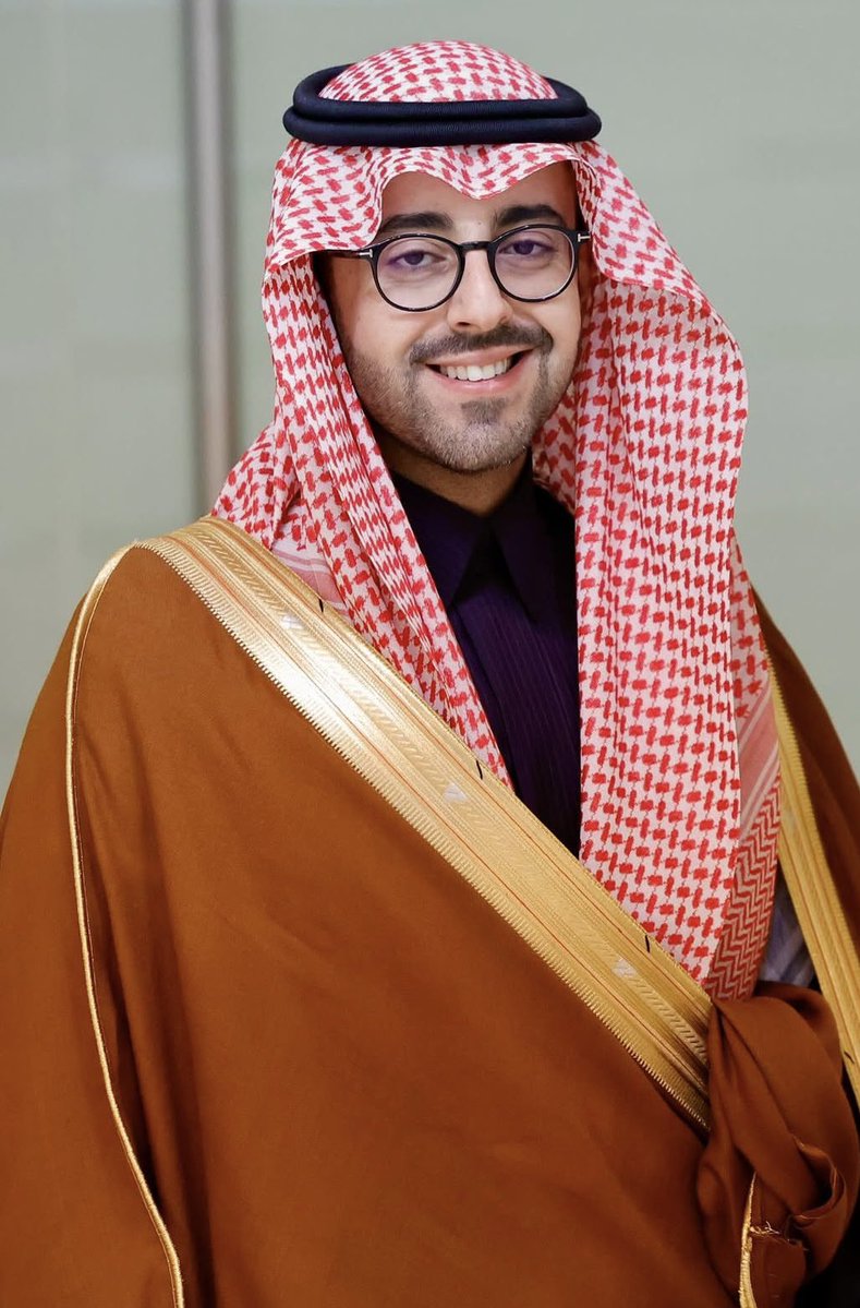Abd9ulaziz's tweet photo. #الخيل
بعد التعثرات التي كادت ان تؤد " فروسيتنا "
الحسنة الجميلة التي قدمتها
ادارة مجلس نادي سباقات الخيل 
اراها بتكليف صاحب السمو الأمير سلمان بن عبدالله بن سلمان آل سعود
مديراً تنفيذياً لنادي سباقات الخيل
واعطاءه كافة الصلاحيات .
هنيئا لاهل #الفروسية بك يا سمو الامير. https://t.co/oU6wG91YiE