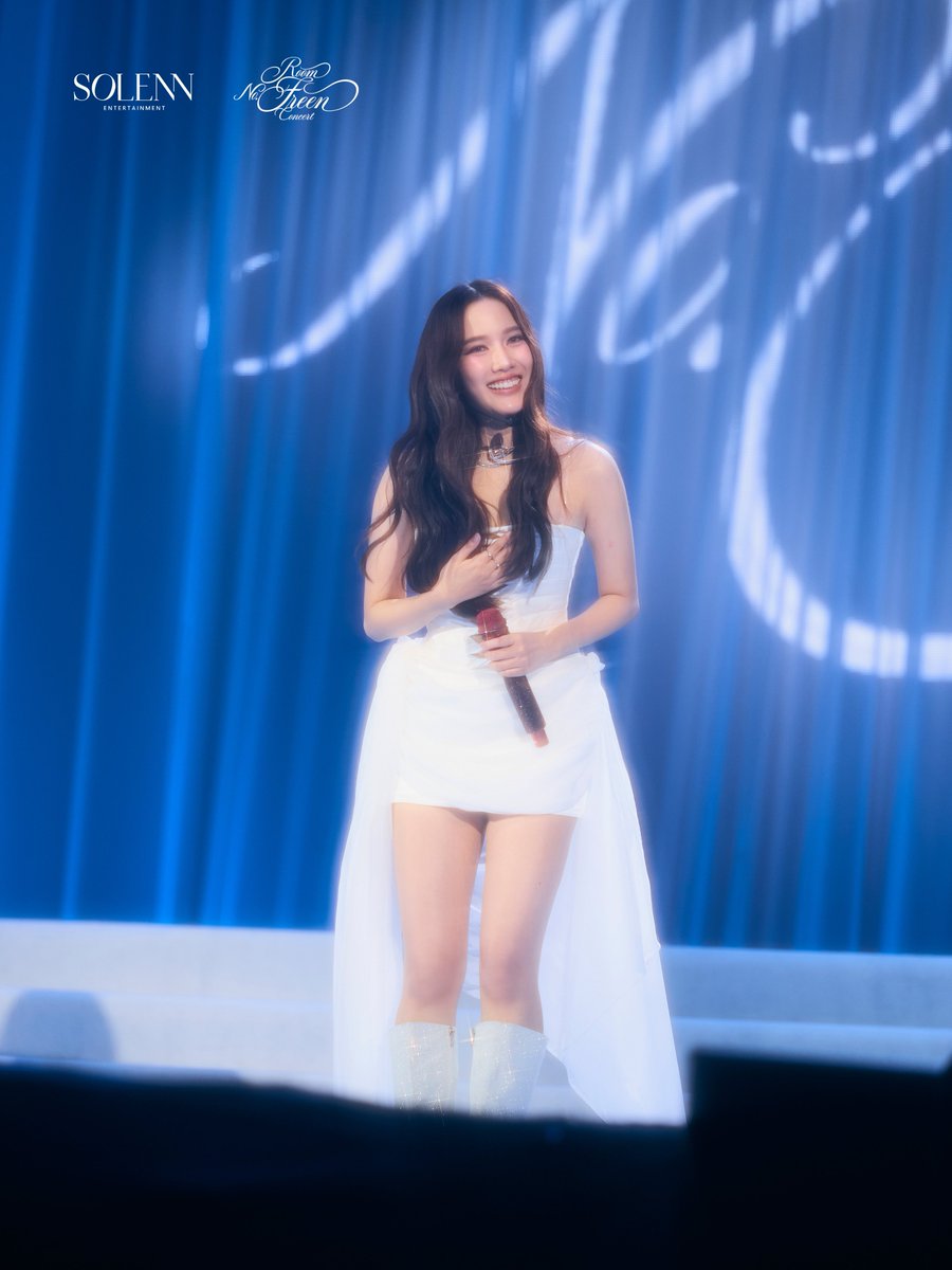 Solenn_Ent's tweet photo. Relive the magic of one unforgettable night🗝️💖 

Here are some of the highlights from Room No. Freen — from the first song to the final goodbye, every moment was one to remember ✨

#RoomNumberFreen
#InTheFreenRoom
#solennEntertainment #srchafreen‌ https://t.co/xqVSnZDpwn
