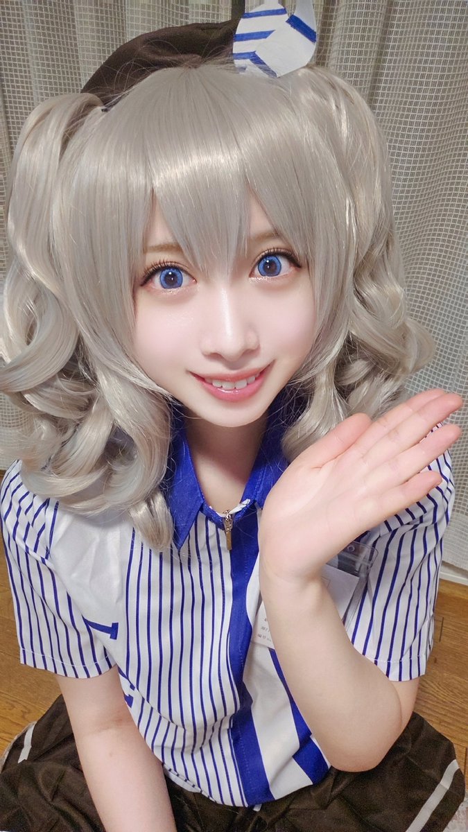 otaku_life27's tweet photo. めっちゃ家ですまん…
夏コミ2日目の鹿島ちゃん練習 ☀

ローソン衣装で売り子します 💪 https://t.co/7zjD8f8DkL
