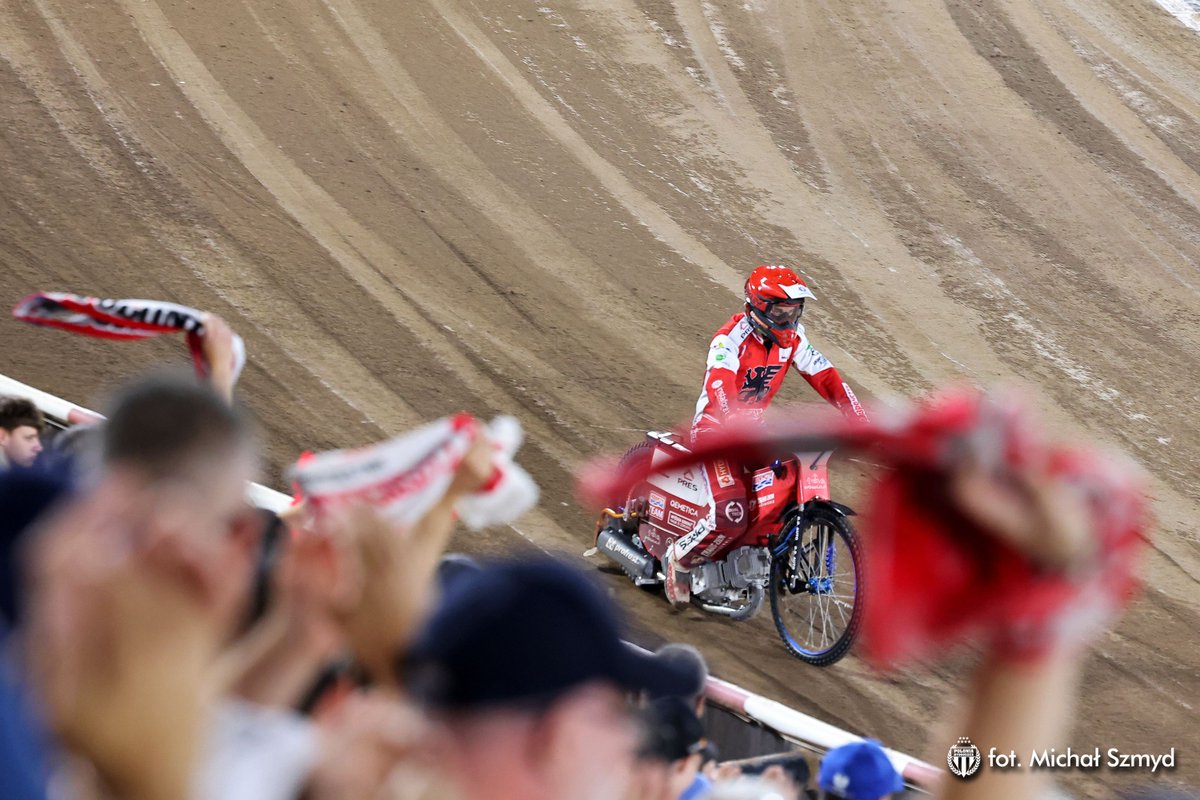 PoloniaBDG's tweet photo. 🔛 Trwa sprzedaż biletów na ostatni mecz rundy zasadniczej z Dakar Development Stalą Rzeszów (16.08, 13:00).
👉️ https://t.co/pWfxZXM3cG
#Polonia #Bydgoszcz #AbramczykTeam #Metalkas2Ekstraliga https://t.co/HLGPZcfqT8