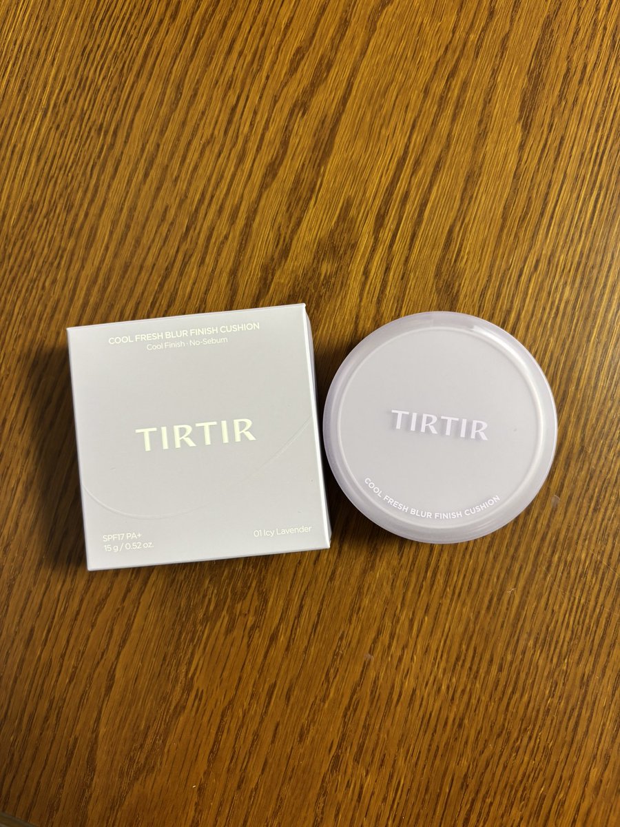 hmwrpi07's tweet photo. TIRTIRのクールフレッシュブラーフィニッシュクッションを使ってみました！

ひんやり気持ちよく、つけた直後はしっとり、だけどすぐにサラサラとしたふんわりお肌に仕上がります☺️
テカリや毛穴を自然にカバーしてくれました🙆‍♀️

@tirtir_jp 
#むーんぱわーさろんギフティング
#TIRTIRベースメイク https://t.co/D7lcz9CEvW