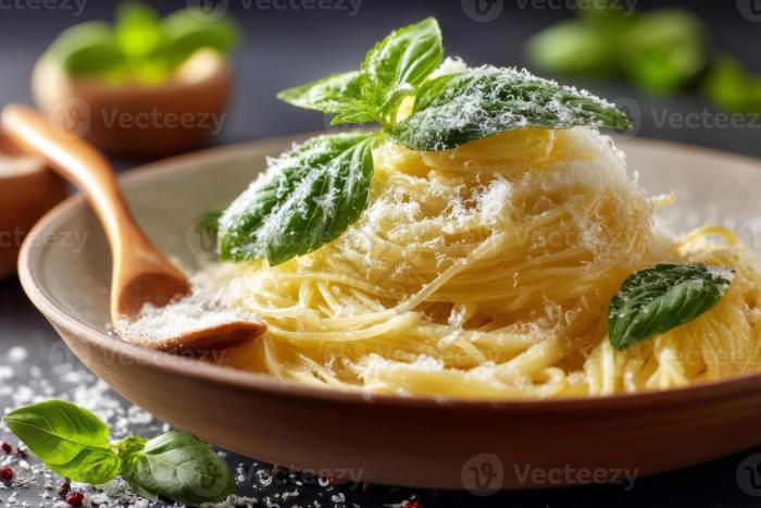 grassman103's tweet photo. [Just whipped up garlic butter parmesan pasta in 15 mins! Creamy, cheesy, and way better than takeout  Quick weeknight win!]， https://t.co/GTxMv5MdNR