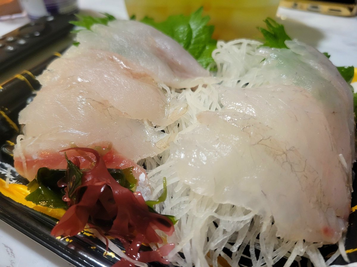 Rinenranm7's tweet photo. 夏場のコチ美味すぎィ https://t.co/LGL3mTBbw7