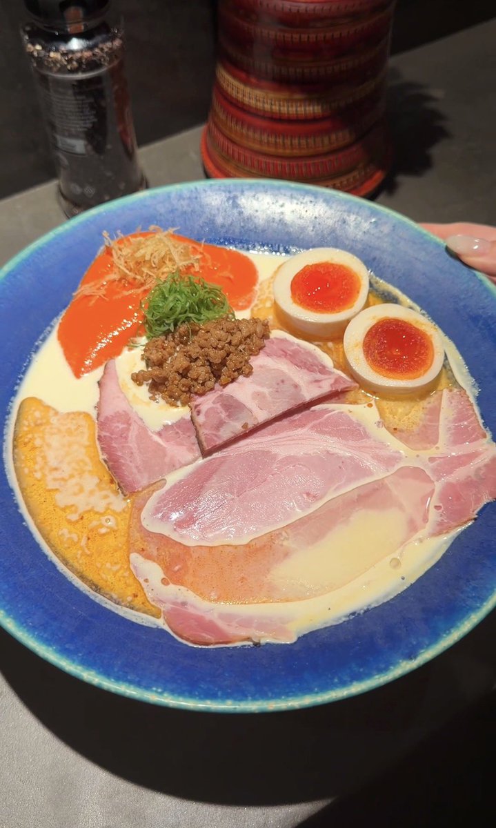 muni_gurume's tweet photo. とうもろこし好き必見。
新宿で食べられる冷やしとうもろこしラーメンは甘み・香り・なめらかさ全部すごい…。
夏限定なのが惜しい一杯。

📍新宿御苑前『Ramen Afro Beats』 https://t.co/YdujdGAnpT