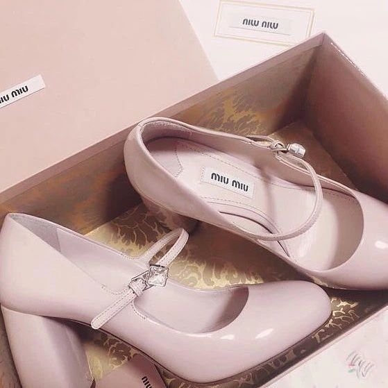 nikonarbekov's tweet photo. letting pinterest decide what i am .ᐟ.ᐟ  

˙⋆✮ as a hobby   
˙⋆✮ as a sport  
˙⋆✮ as a toy 
˙⋆✮ as a pair of shoes https://t.co/MXNiCXzGvn
