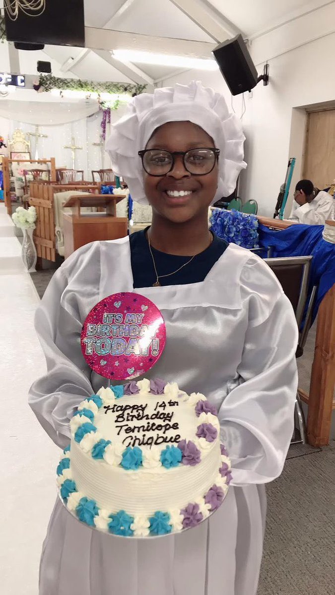 Iamstillkingg's tweet photo. 23 June, 2019 (Sunday) Temi’s 14th birthday.😂❤️

Where are y’all getting these pictures though?

#BBNaija
#TemiNkem https://t.co/y6Kr8Gz79r