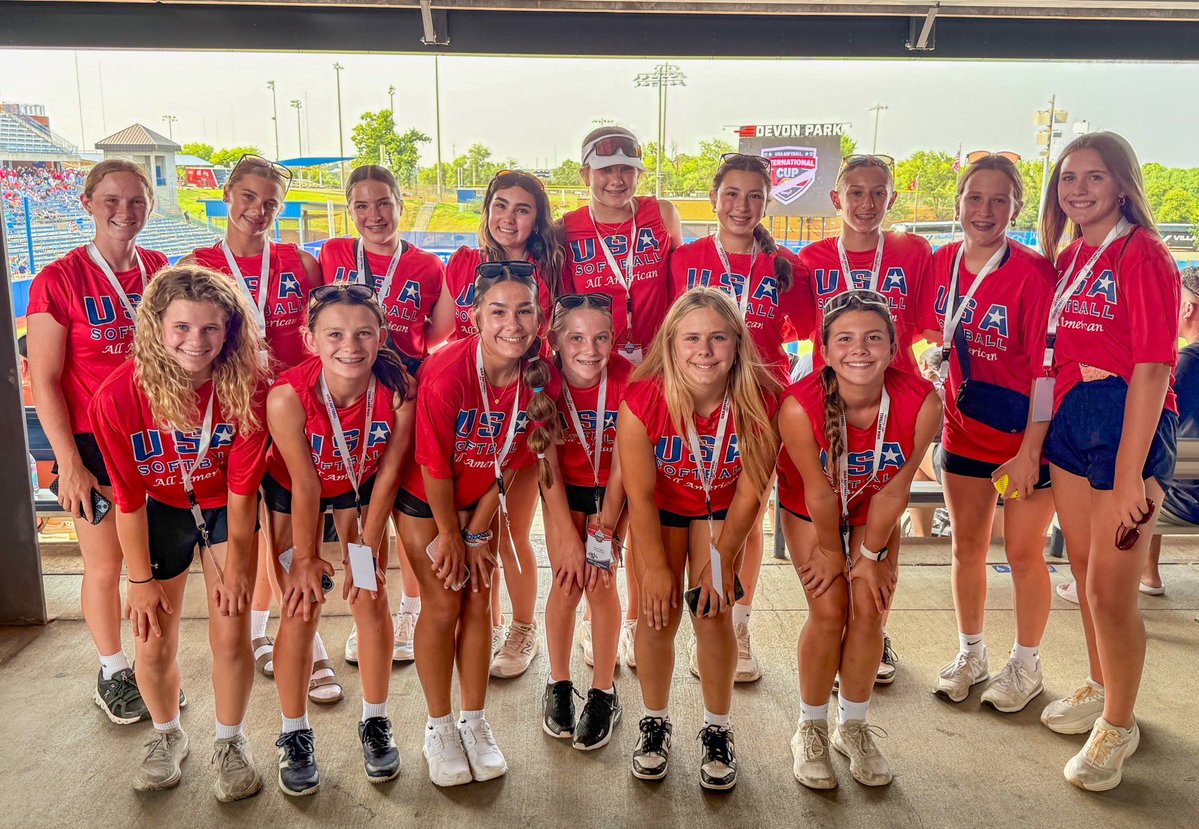 MMachowiak2031's tweet photo. My time in OKC for @USASoftball was the best experience! So many new friends &amp; memories made! Cant wait to get my season started w @IowaPremierFP !! @MidwestPremierS @Midwest_FP @LineDsoftball @ExtraInningSB @SoftbalAmerica @PrepSoftball @TopPreps @tagupSoftball @CoastRecruits https://t.co/EwJ587U2yA