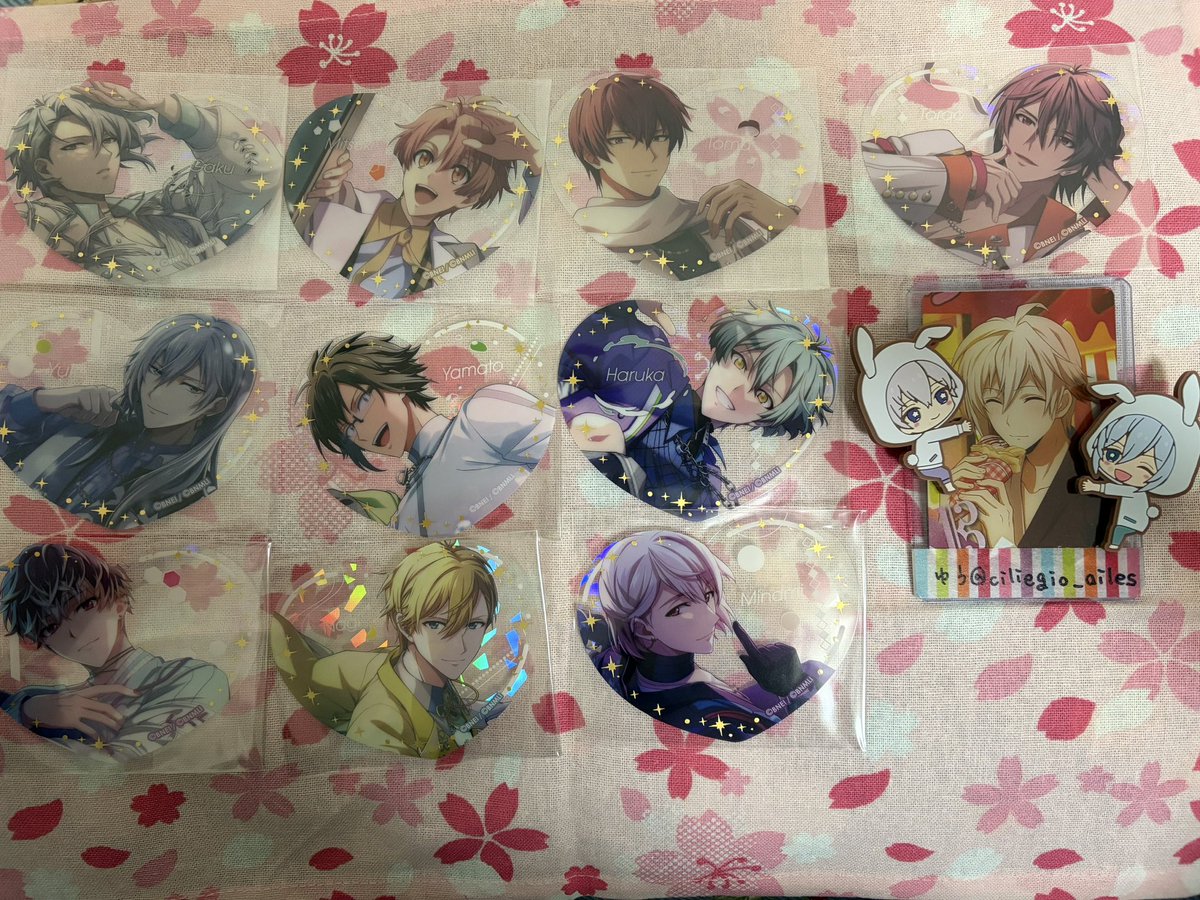 ciliegio_ailes's tweet photo. 【交換】アイナナ ぴくりあ vol.3

譲：大和、三月、ナギ、楽、百、千、悠、トウマ、巳波、虎於
求：壮五、天

検索からもお気軽にお声掛けください。
郵送希望です。
8/30 4Jの会場での手渡し可能です。
時間は要相談。 https://t.co/csAVsVAIbF