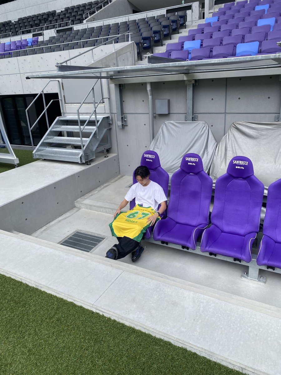 marinosjef___09's tweet photo. 結果以外は最高の広島遠征でした
スタジアムツアーすごかった！！
#jefunited #sanfrecce
#ピースウィングスタジアム https://t.co/CgmCn0zOxq