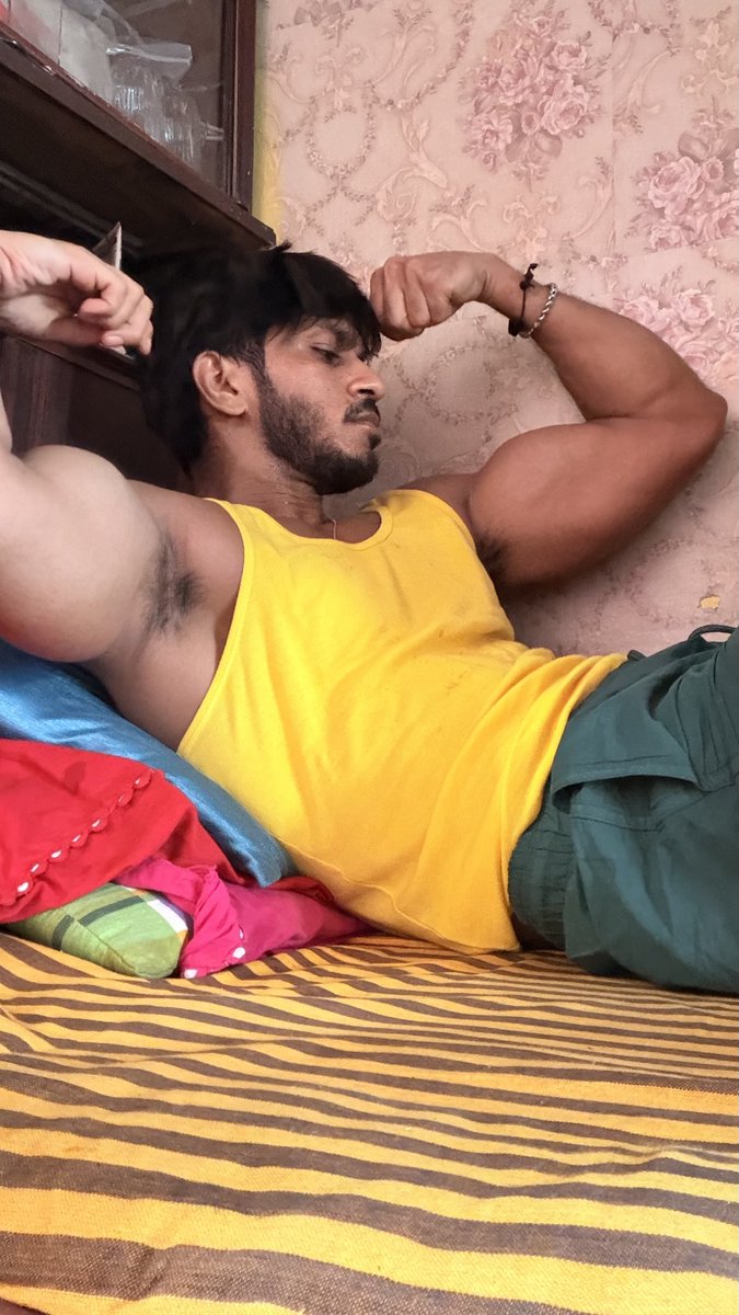 RohitUnbuttoned's tweet photo. https://t.co/B5SrhieRO0 https://t.co/rgko6OJzmP