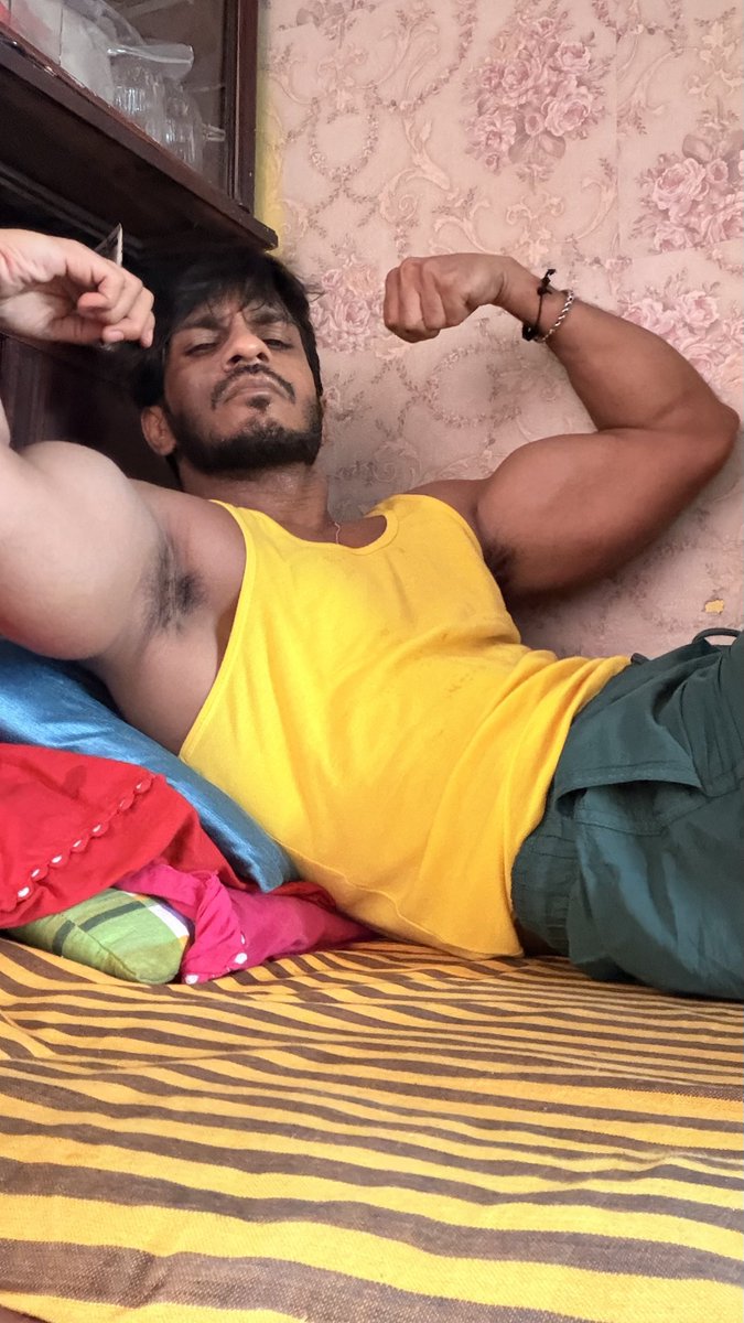 RohitUnbuttoned's tweet photo. https://t.co/B5SrhieRO0 https://t.co/rgko6OJzmP