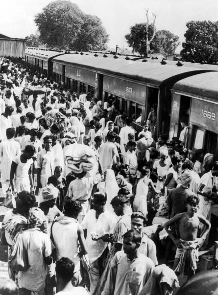 AviKaner's tweet photo. Pakistan was created in 1947 by partitioning India. 14-18 million people were ethnically cleansed. Communal massacres killed as many as 2 million people. Abandoned property was looted and seized. https://t.co/E1DF5jLUR9