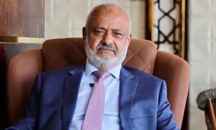Alsakaniali's tweet photo. #Hodeidah Governor survived a Houthi assassination attempt after a ballistic missile targeted his residence in Al-Khawkhah district south of Hodeidah.
#Yemen https://t.co/GqYg3VBwmt