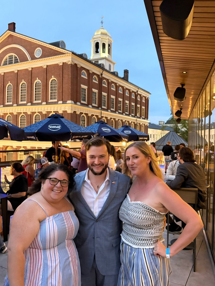 Alex_WJ_Milne's tweet photo. A great weekend in #Boston with my fellow Young Republicans from across the country! Thank you all for coming and hope you had a great time! #yrs #yrsrun #youngrepublicans #republican @massyrs @yrnational https://t.co/Jtl4E5SRpf