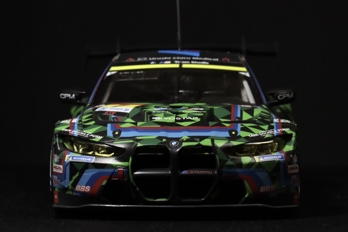 AK2jgja's tweet photo. 1/24 BMW M4 GT3
2024 スーパーGT 7号車

 e-Moduloさんのデカールで制作しました。
 緑と黒の迷彩柄は全てマスキング、車体全体のMストライプもマスキングで表現しました。

制作期間半年ですが、僕が車を好きになるきっかけとなった車なので完成できてよかったです😆

#teamstudie https://t.co/q4vHXRZIUU
