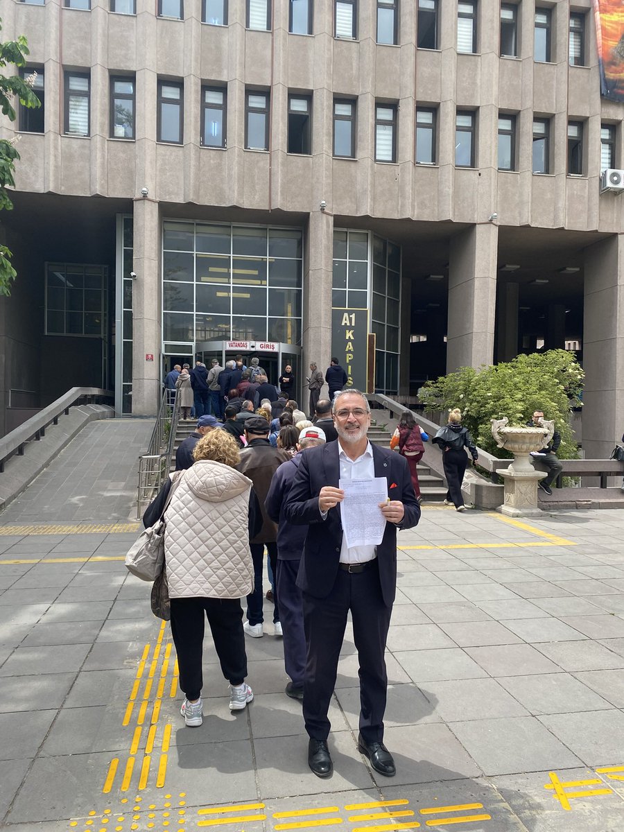cancankesen's tweet photo. Anayasa Mahkemesine memura verilen,
Emekliye verilmeyen “Seyyanen Zam”davasıyla ilgili 18 Mayıs’ta
1 milyon imzayla başvuru kampanyası yapmıştık.
AYM Başvurularımızı incelemeye alarak dosyaları birleştirme kararı verdi.
Nihai karar ilk dosya üzerinden verilecek.
Hadi İNŞALLAH 🙏 https://t.co/IKC6sqIzQJ