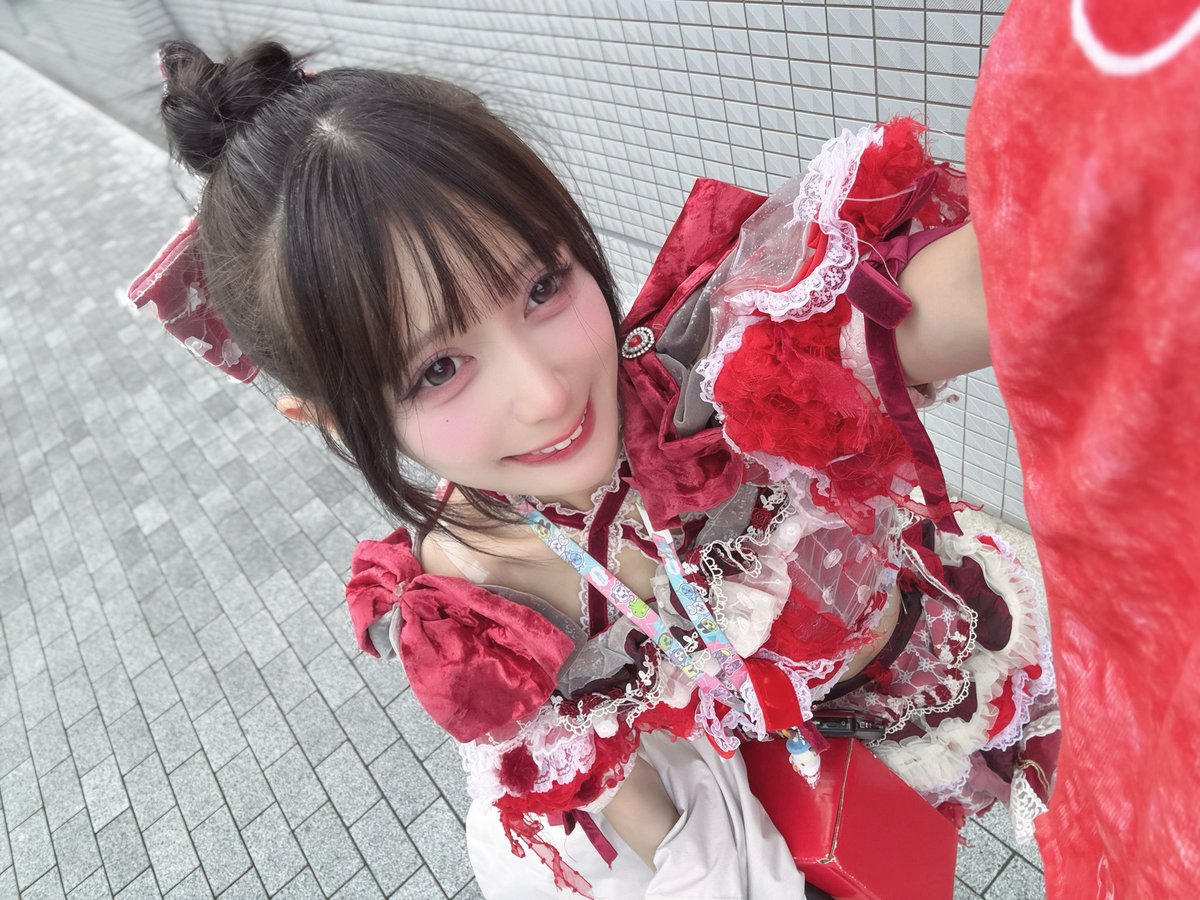 anthurium_chigi's tweet photo. #サマジャン2026 2日間ありがとうございました❤️‍🔥

タイガーステージ、真夏真昼の大空の下でするライブ気持ちよすぎた〜！！☁️
全方向皆のこと良く見えてたよ、楽しそうな姿ににっこり止まらん❗️でした

2日間の中で初めましてしてくれた方もありがとう❣️
アンスをまだ知らない人にもっと届け〜！だし、もっと好きになってもらえるようにがんばる！また会おうね！♡

楽しみにしていた夏フェスがちょっとずつ終わっていくの寂しいけど、
まだまだ太陽よりギラついてるうちらでいようね〜‼️ちぎらだけに‼️(  ᐢᢦᐢ )☀️