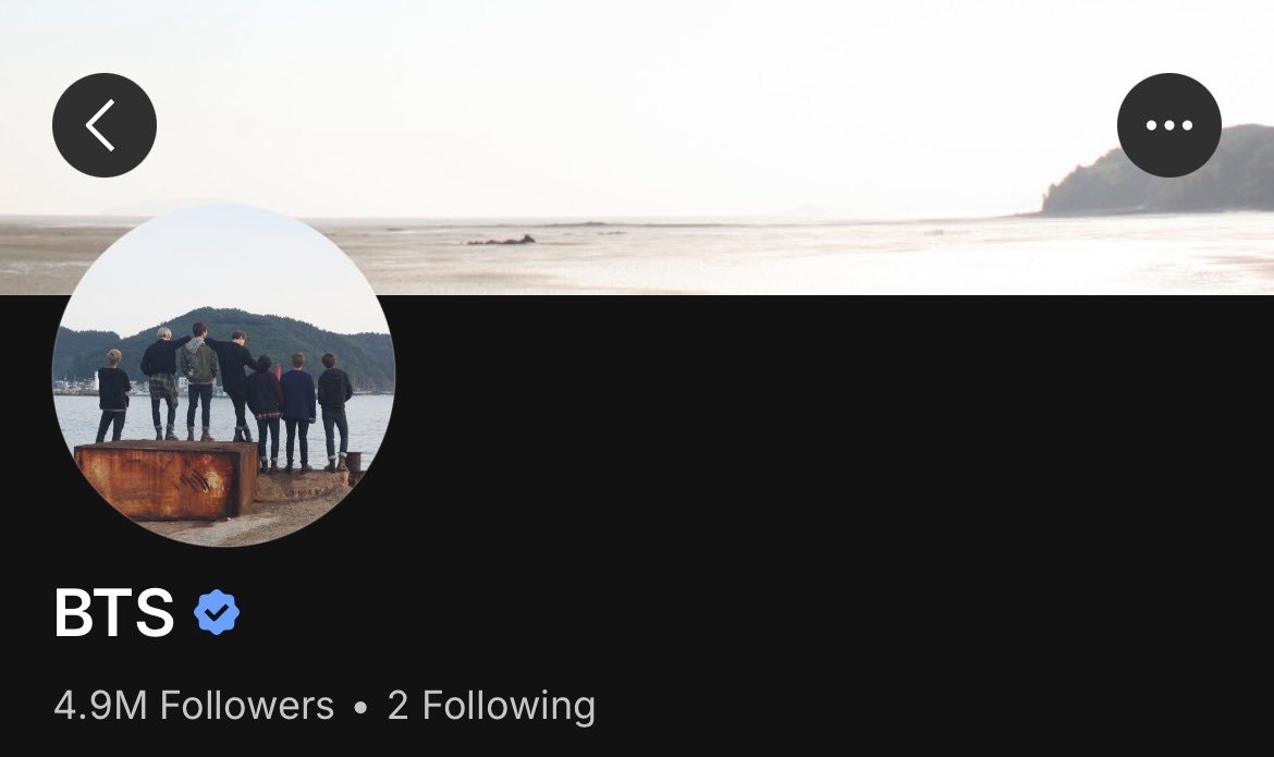 koostrous's tweet photo. a reminder that bts hasn’t updated their soundcloud layout since hyyh era it’s like the time stopped at their youth. https://t.co/fr1ah9Xe4e