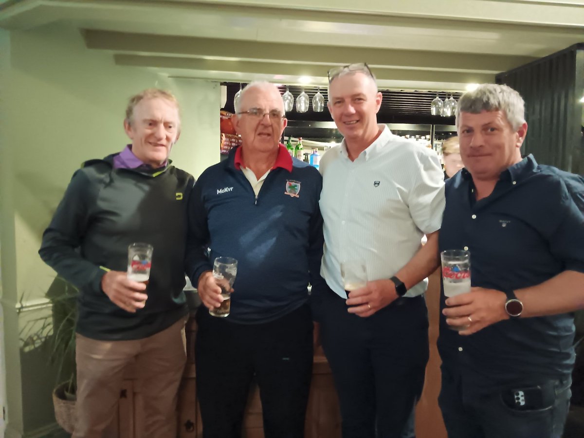 AnGhaeltacht's tweet photo. Ár mbuíochas le JJ ,Tommy, Seán, Ciaráin agus Gearóid as ucht gach aon ní a eagrú éacht déant agaibh https://t.co/LkZe78fYgm