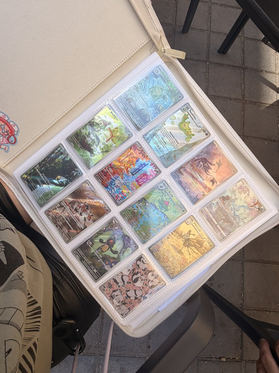 Hurona_Rolera's tweet photo. Más fotos de hoy + mis cartas Pokemon https://t.co/zEHI8omobP