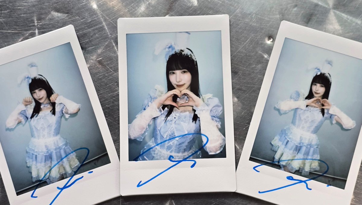REbeccaTheSales's tweet photo. @jun_kasui @DinoTkyo @lammtarra_media 参加出来なかった方もフォロー＆リポストで本日のチェキGETのチャンス!

応募方法はこちら↓
1.香水じゅんちゃん＆当アカウントをフォロー
@jun_kasui
@REbeccaTheSales
2.この投稿をリポスト

応募期限は8/23の23:59迄！ 
↓この下にある、香水じゅんクイズに正解で当選率UP!!↓ https://t.co/A7fhSw6pKI