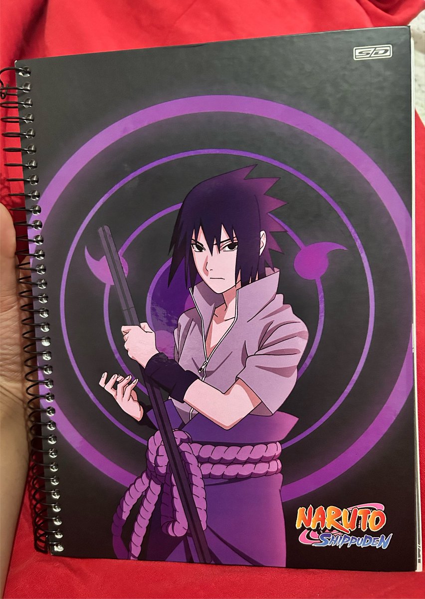 geielao's tweet photo. caderno que meu namorado comprou pra esse semestre da faculdade https://t.co/LQhmXLBIAP