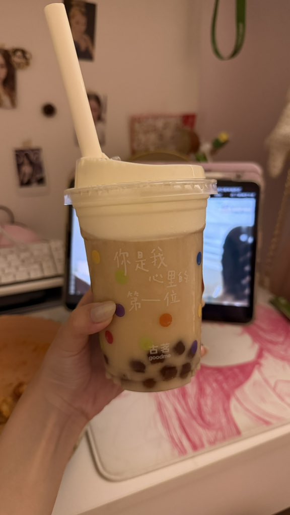 winterioverr's tweet photo. 秋一杯^ω^ https://t.co/M1KRP4BpBW
