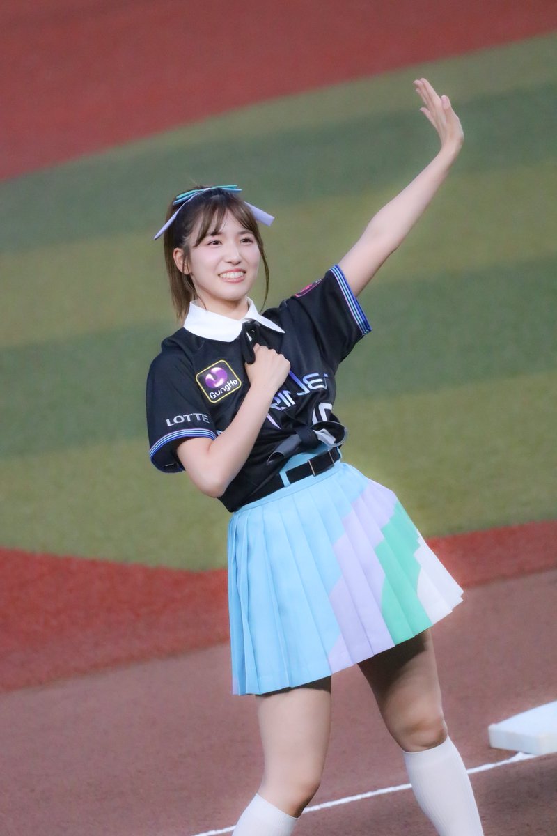 omochi__chu's tweet photo. 下尾さんのポニーテールすき(ᴖ ̫ᴖ  )♪ https://t.co/fzF9HQMLM0